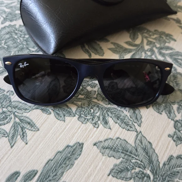 💙YOUTH Ray-Ban New Wayfarer Sunglasses🎁 - Picture 4 of 8